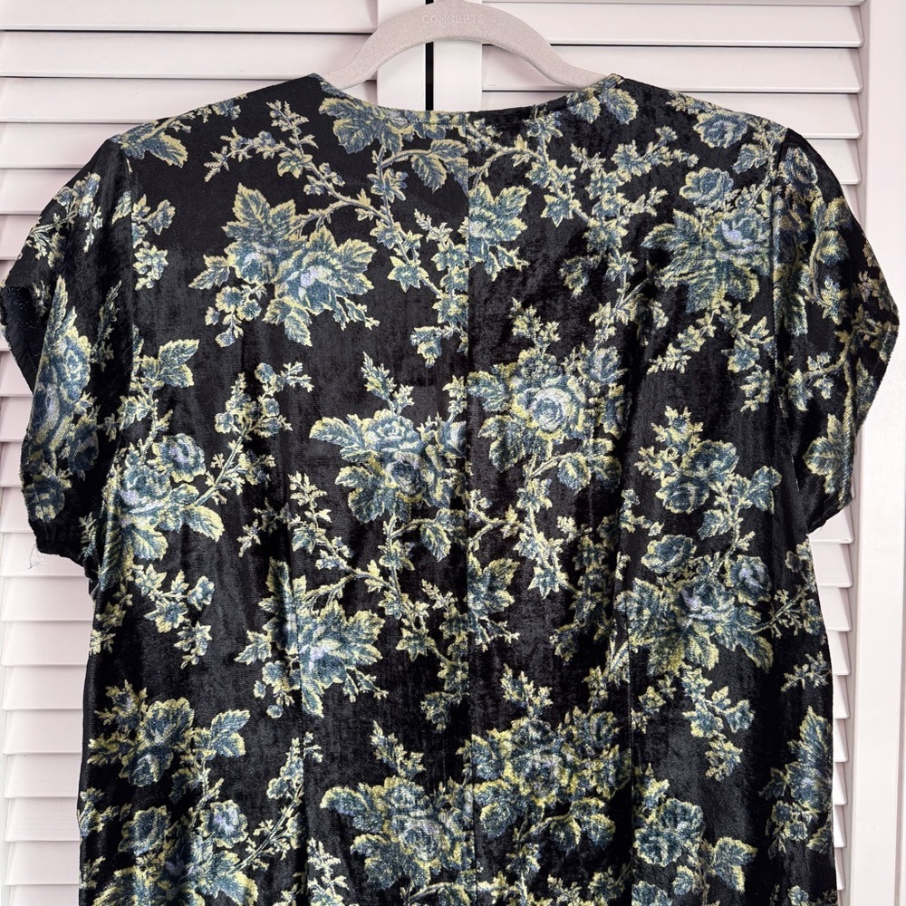 April Cornell Vintage Floral Velvet Short Sleeve Dress Black Cottagecore Medium - Picture 5 of 9